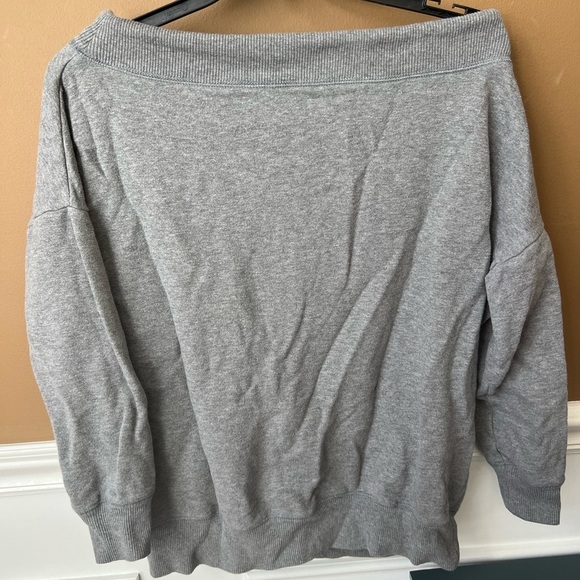 Aerie Women’s Gray Off-Shoulder Sweatshirt Oversized Size Large - Picture 3 of 4